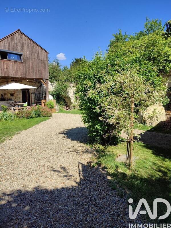 Photo 1 - Maison à BRISSAC-QUINCE