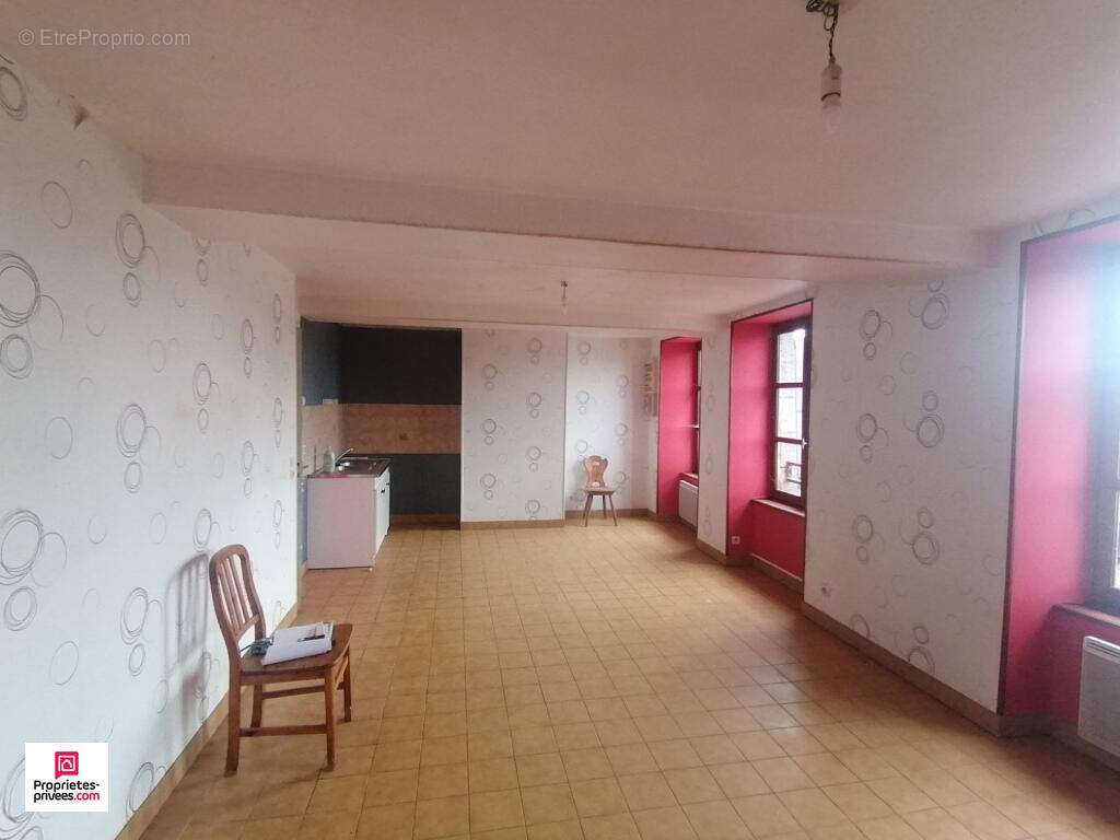 Maison à SAINTE-MARIE-LA-ROBERT