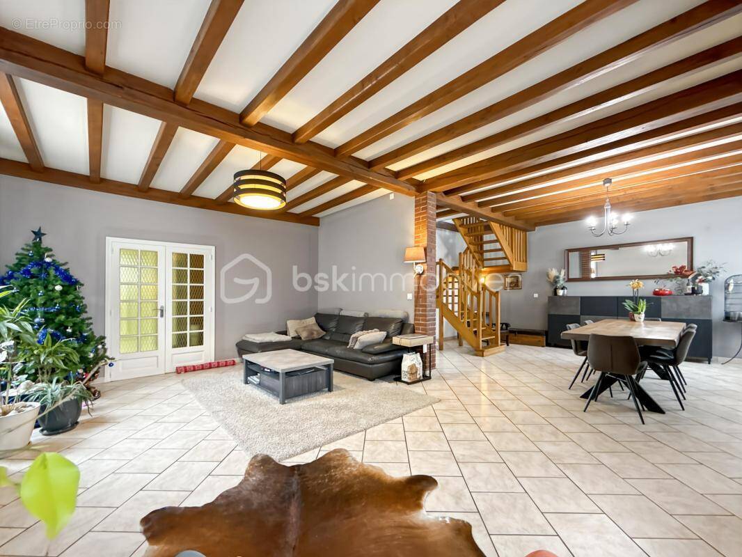 Maison à SAINT-CLEMENT