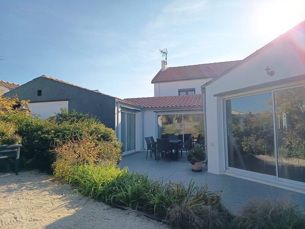 Maison à SALLERTAINE