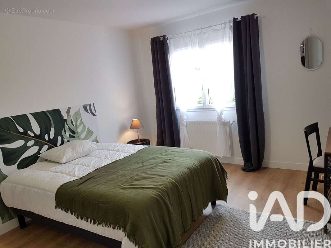 Photo 3 - Maison à LE BOURGET