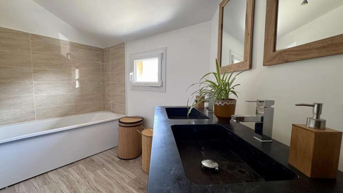 Maison 103 m² à Montigny-Le-Bretonneux  - photo 24