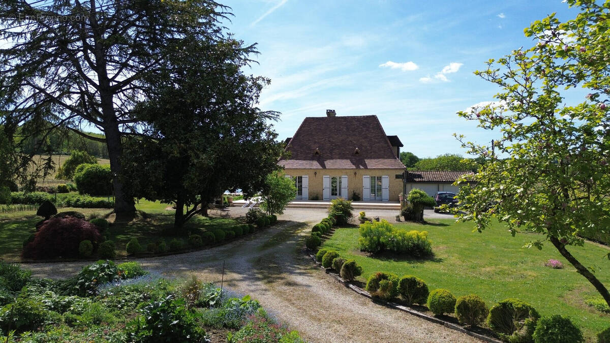 Maison à CALES