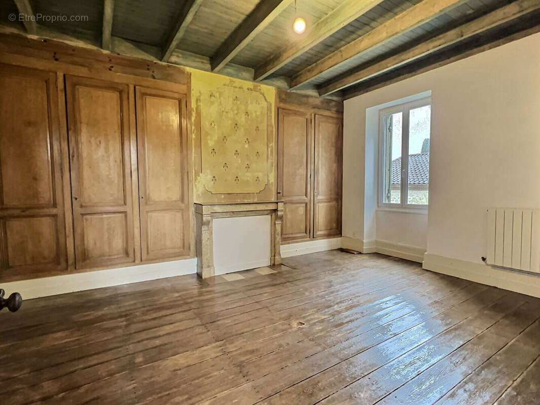 Maison à VILLEBRAMAR