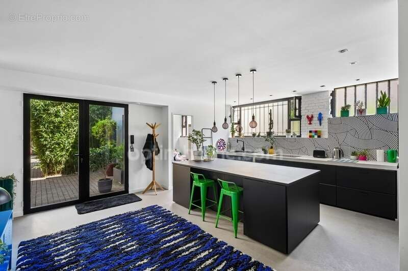Appartement à BOIS-COLOMBES