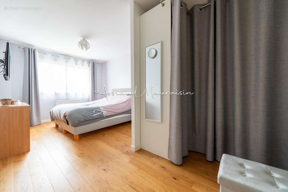 Photo 4 - Maison à LAMORLAYE