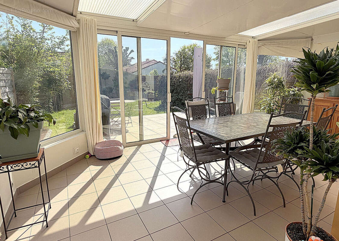 Maison à MONTIGNY-LE-BRETONNEUX