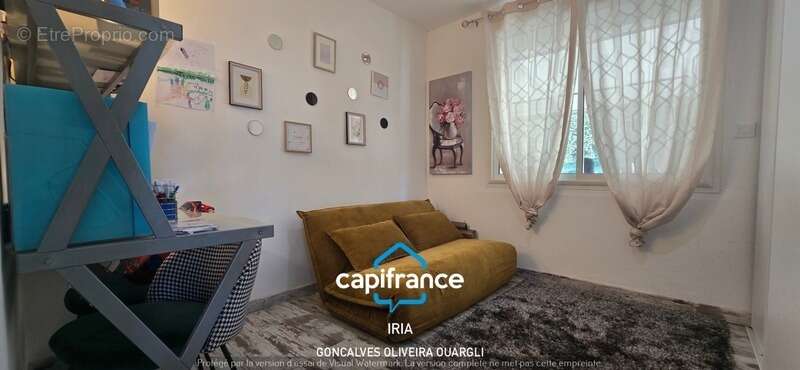 Maison en pierre semi-enterrée à vendre 5 pièces PUJOLS (47) - photo 11