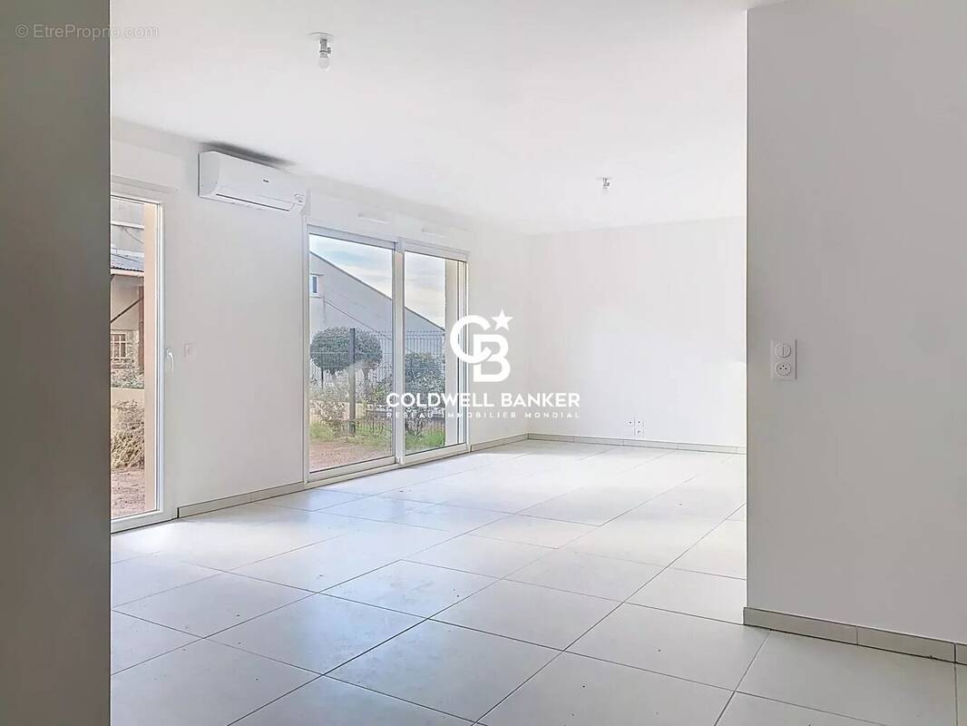 Appartement à SAINT-RAPHAEL