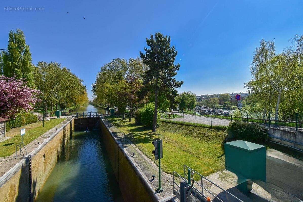 Appartement à NEUILLY-SUR-MARNE