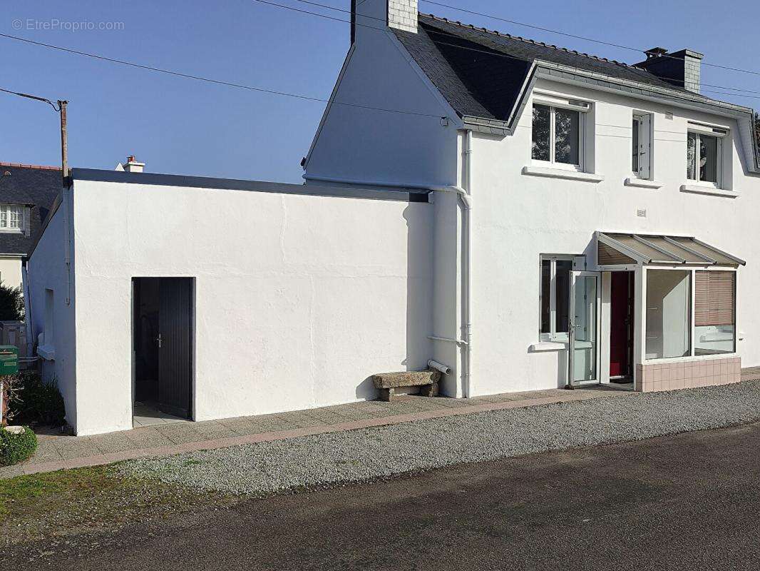 Maison à MELGVEN