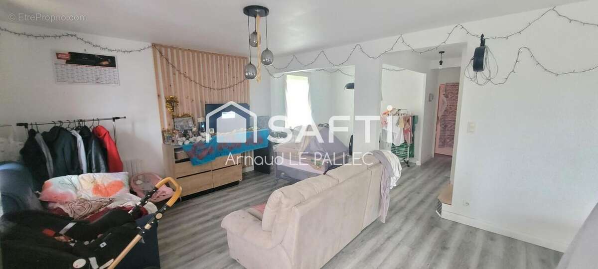 Photo 2 - Maison à LOCMINE