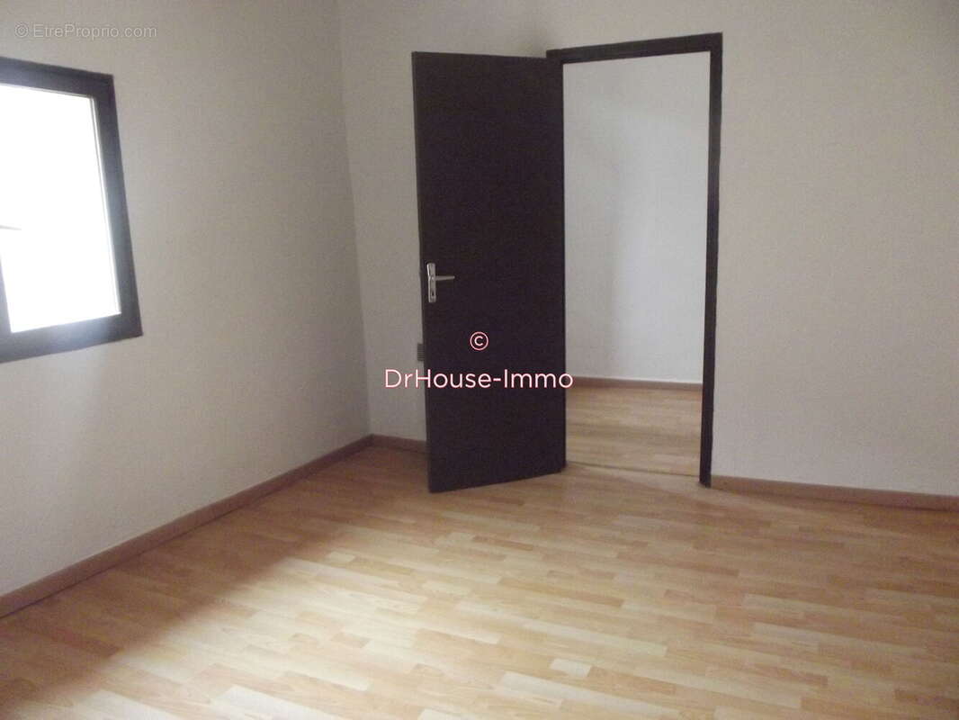 Appartement à LE LUC