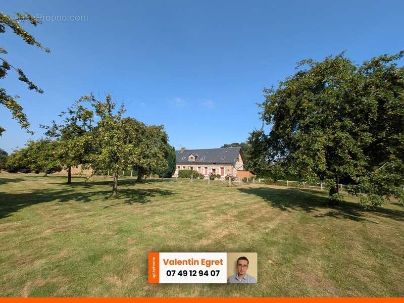 Maison à SAINT-GILLES-DE-LA-NEUVILLE