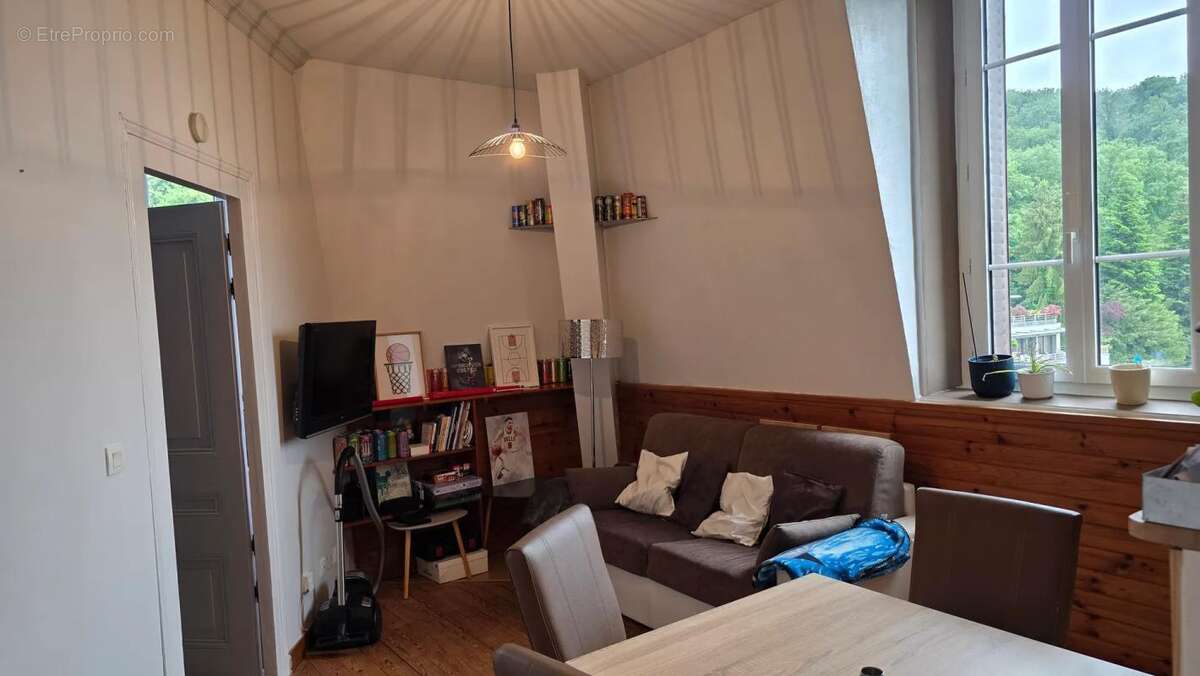 Appartement à AIX-LES-BAINS
