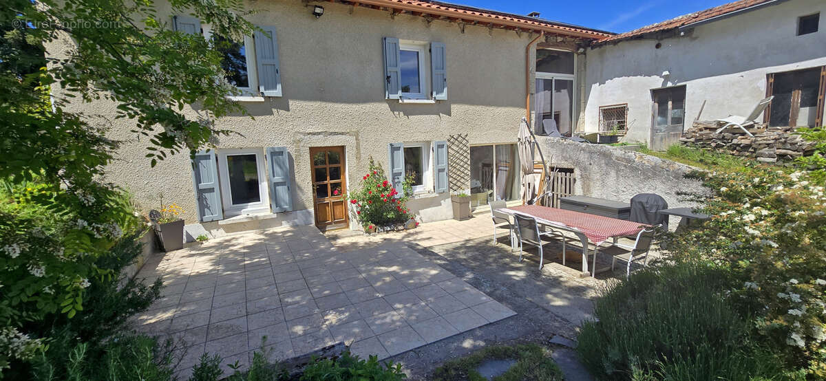 Maison à SAINT-MAURICE-DE-LIGNON