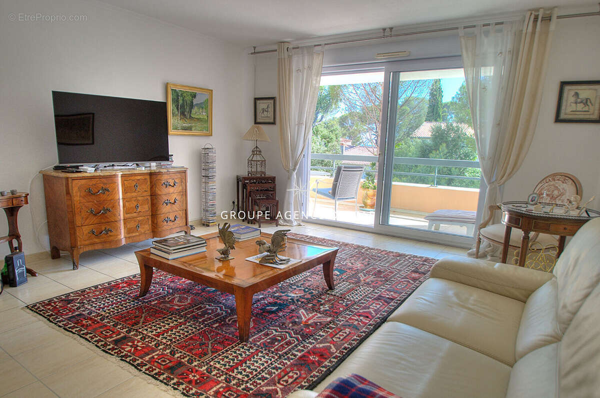 Appartement à FREJUS