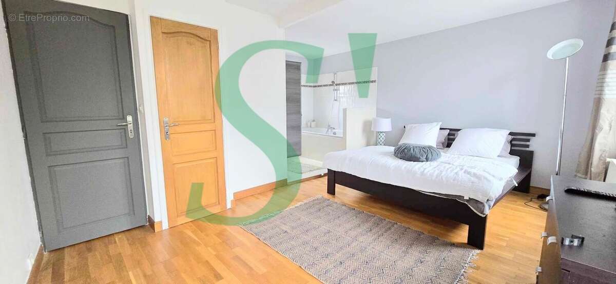 Maison à CHAUMONT-EN-VEXIN