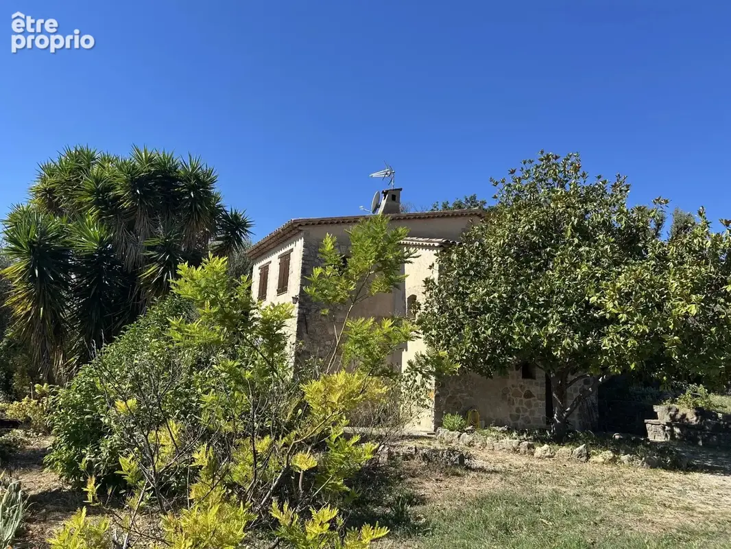 Maison à LE ROURET