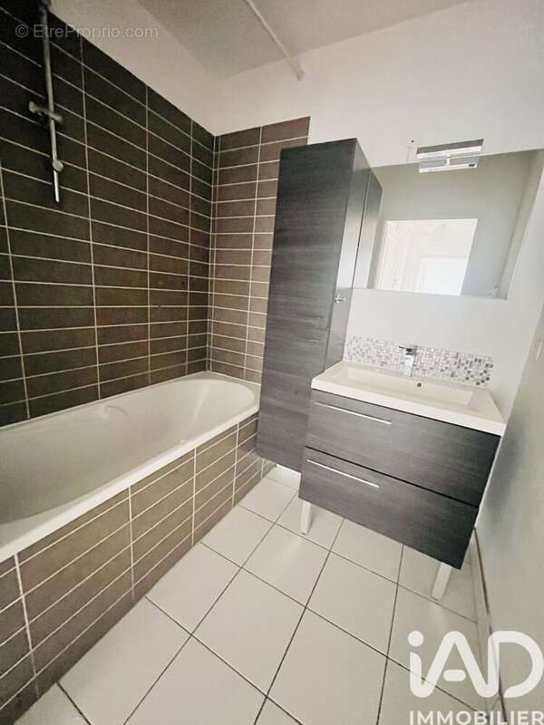 Photo 7 - Appartement à VALENCIENNES