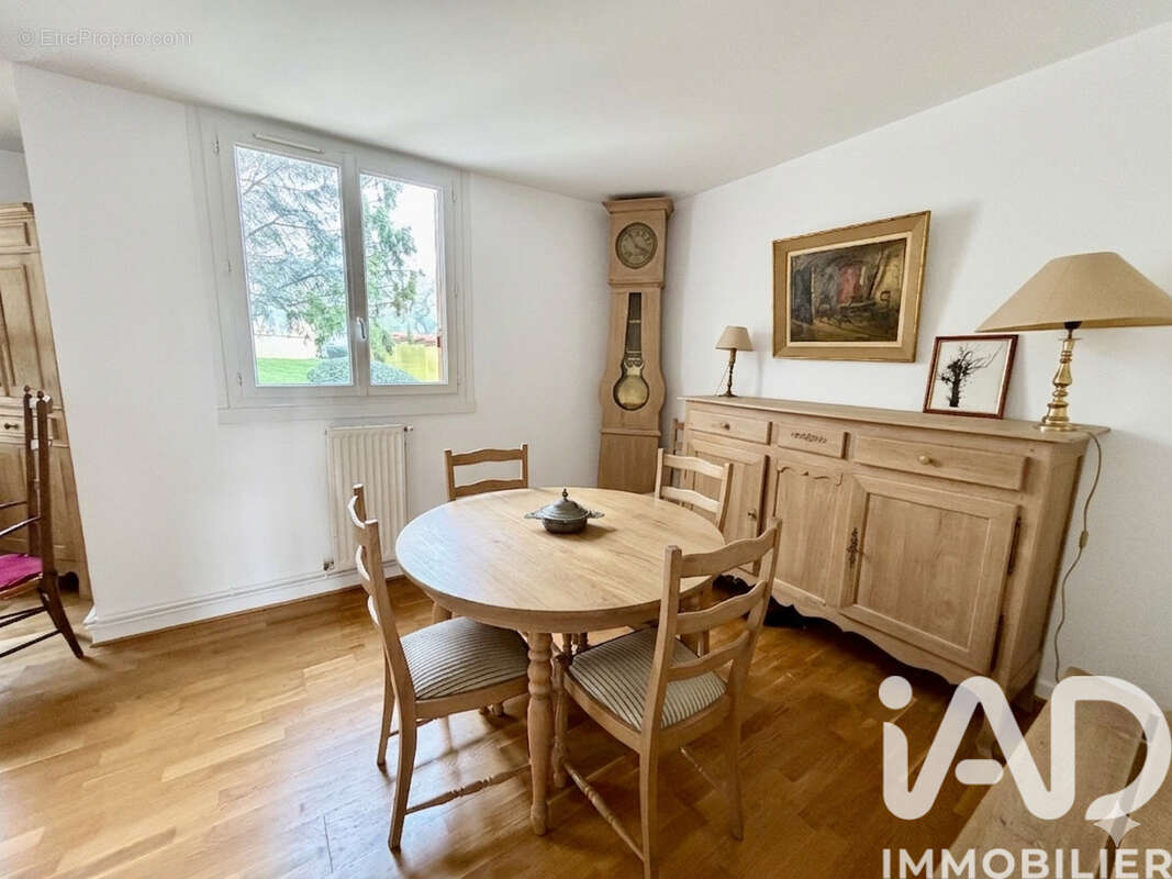 Photo 2 - Appartement à PALAISEAU