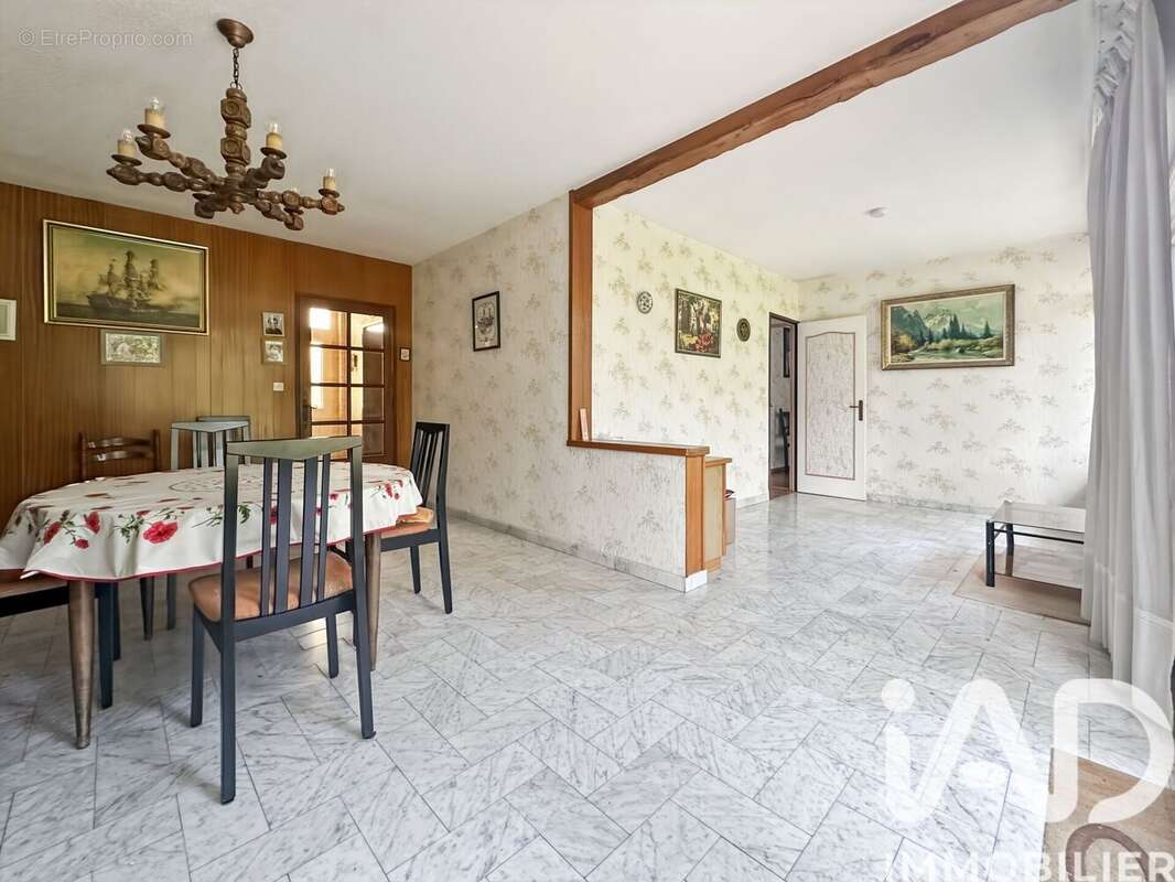 Photo 7 - Maison à ESBLY