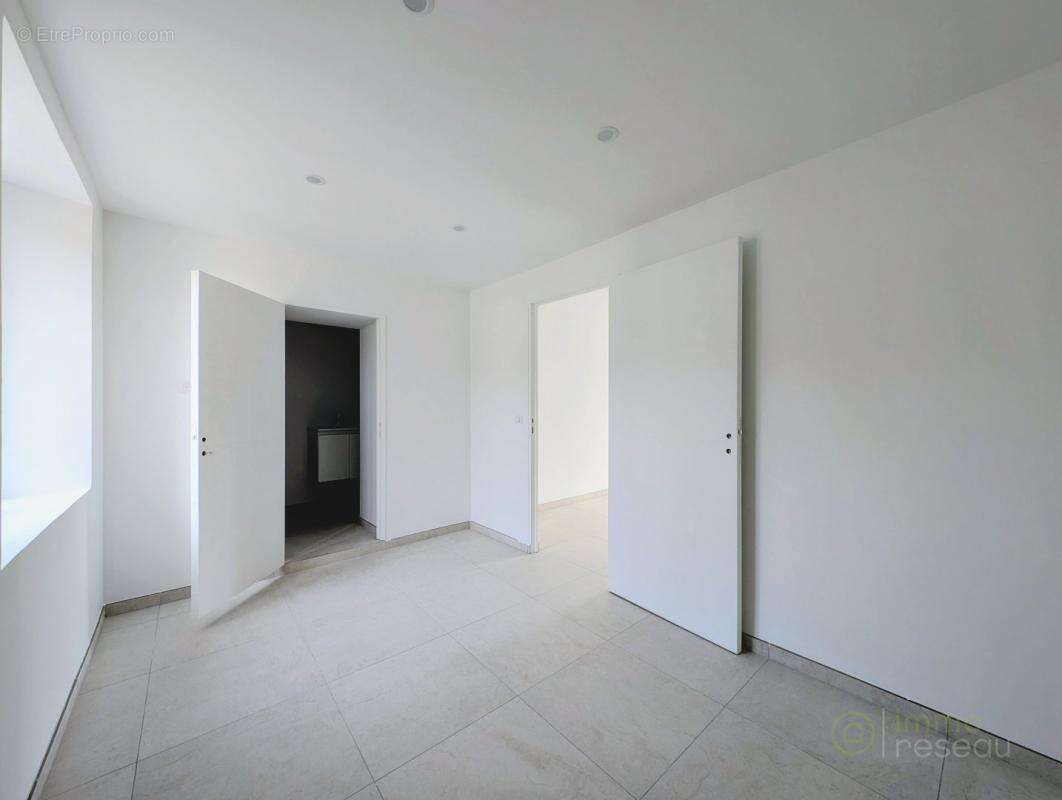 Appartement à PEGOMAS