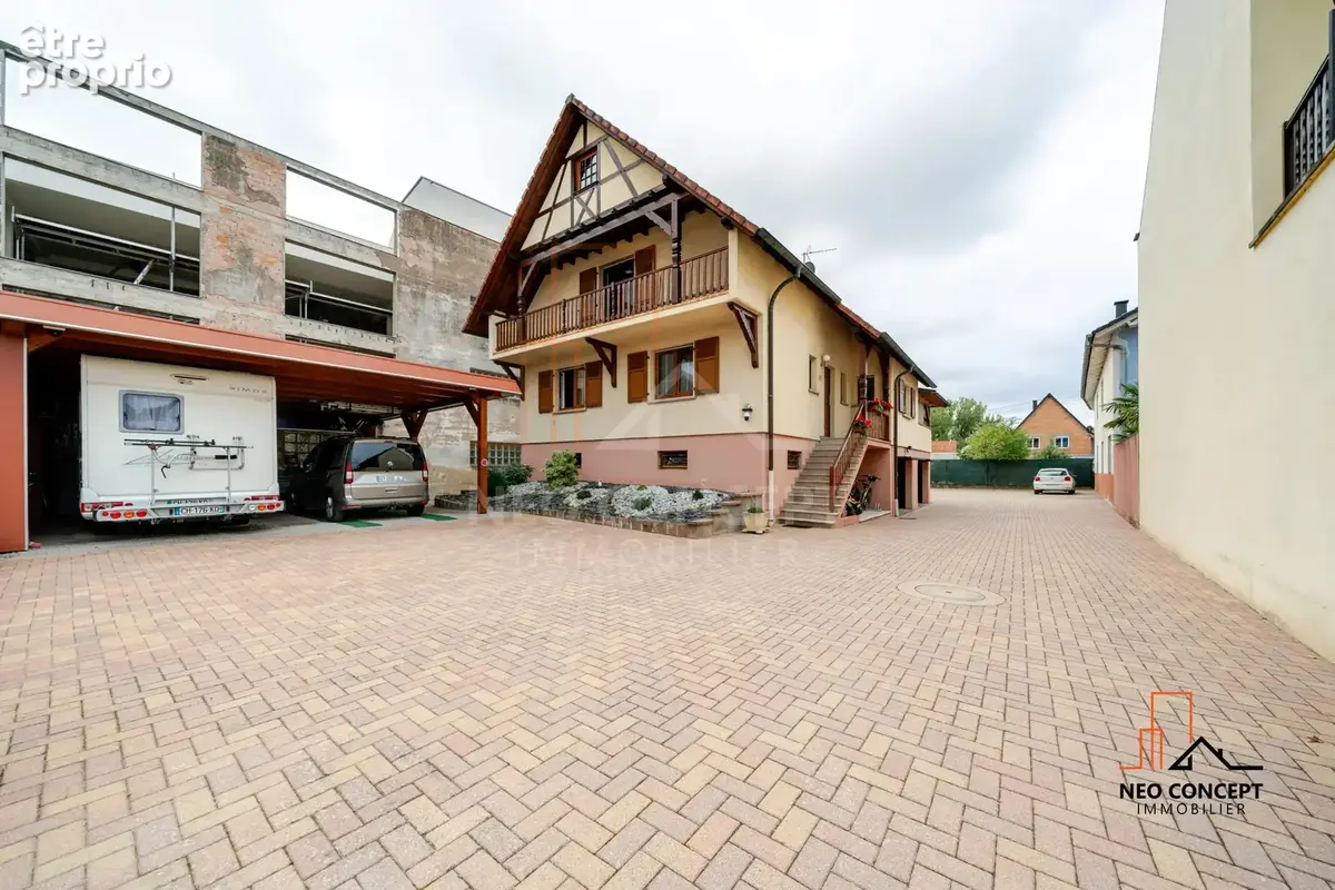 * SOUFFLENHEIM - Charmante Maison de 170 m² au sol, construite sur 9.36 ares de terrain ! * - photo 2