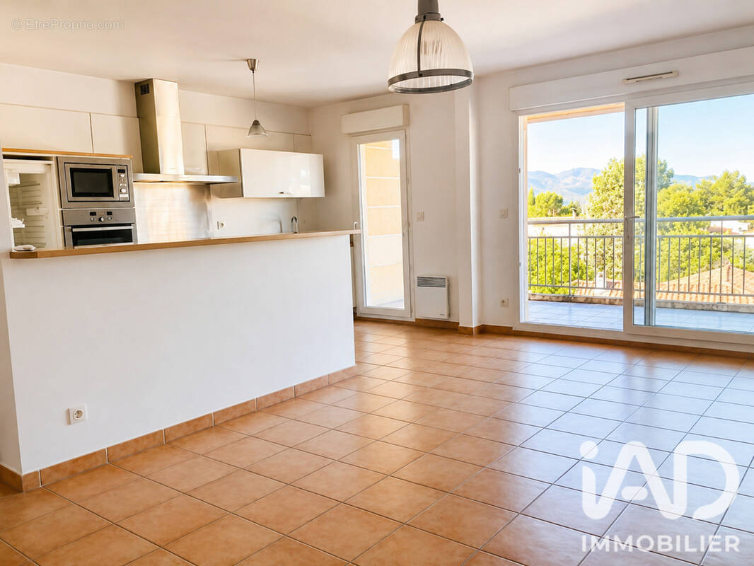 Photo 1 - Appartement à AUBAGNE