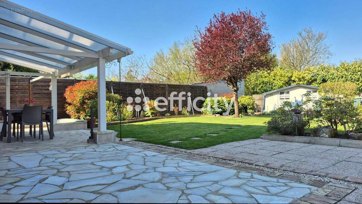 Maison à CHELLES