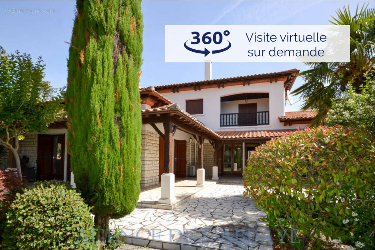 Maison à FONTCOUVERTE