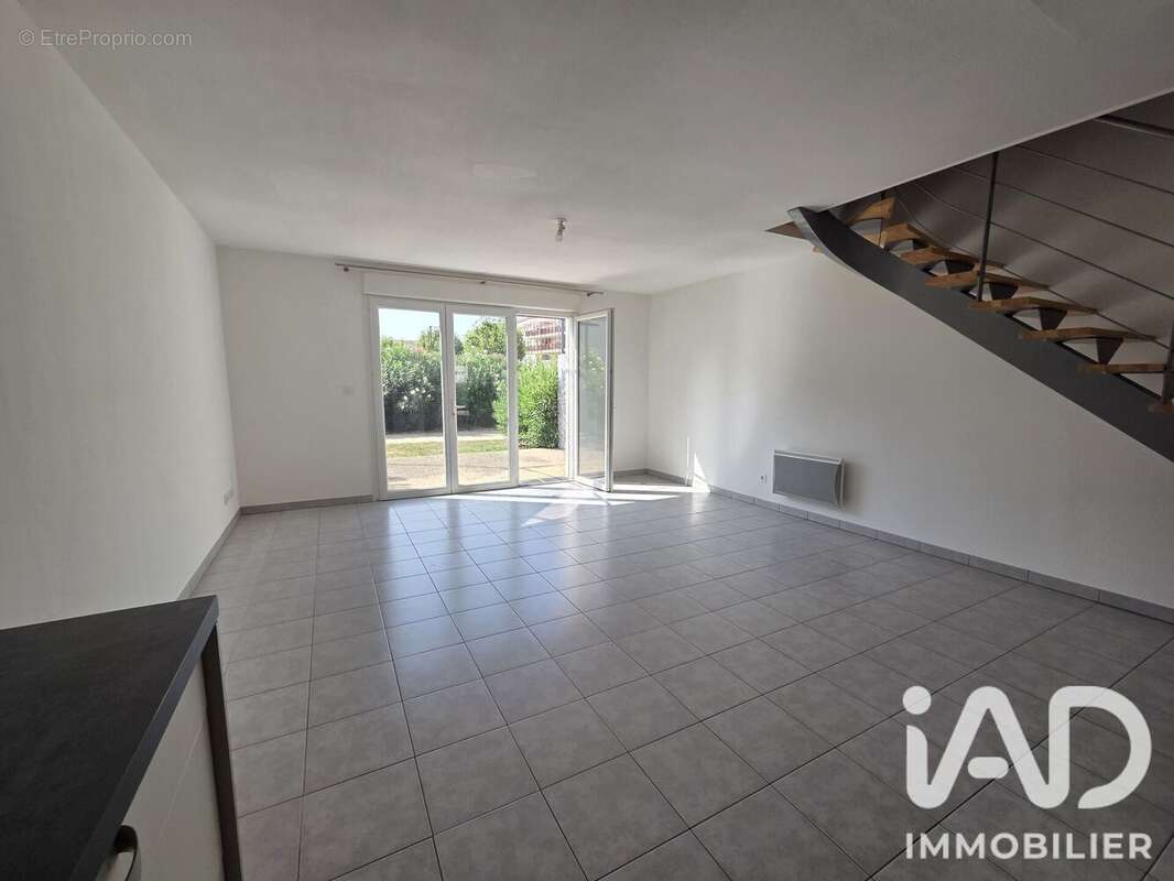 Appartement 78 m² à Saint-Martin-De-Crau  - photo 5
