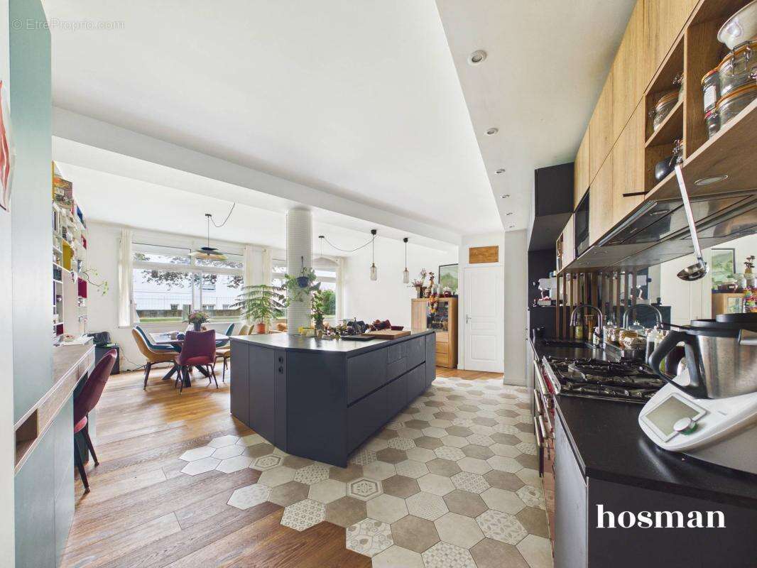 Appartement 3 pièces de 88 m² - Rez-de-Chaussée au calme - Rue de la République, Vanves - photo 2