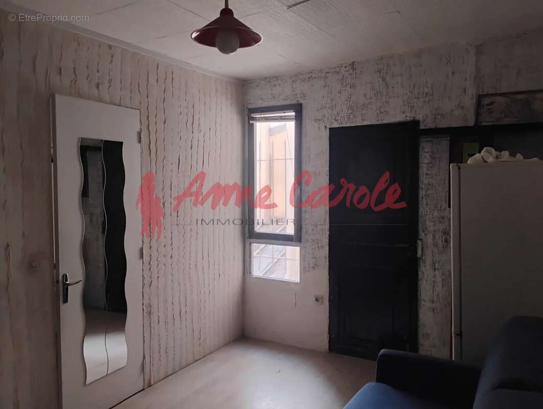 Appartement à PARIS-20E