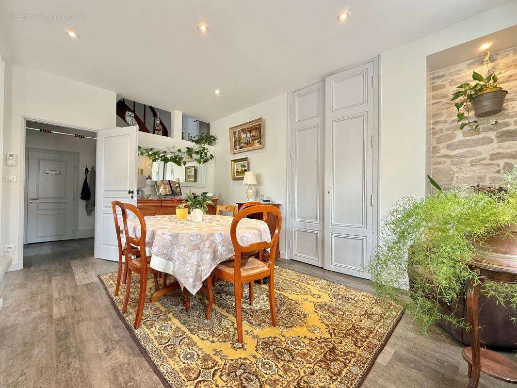 Maison à MOREY-SAINT-DENIS