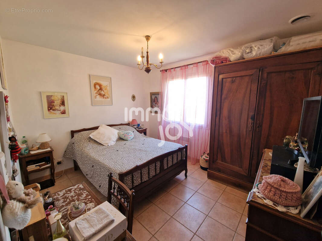 Maison à LEZIGNAN-CORBIERES