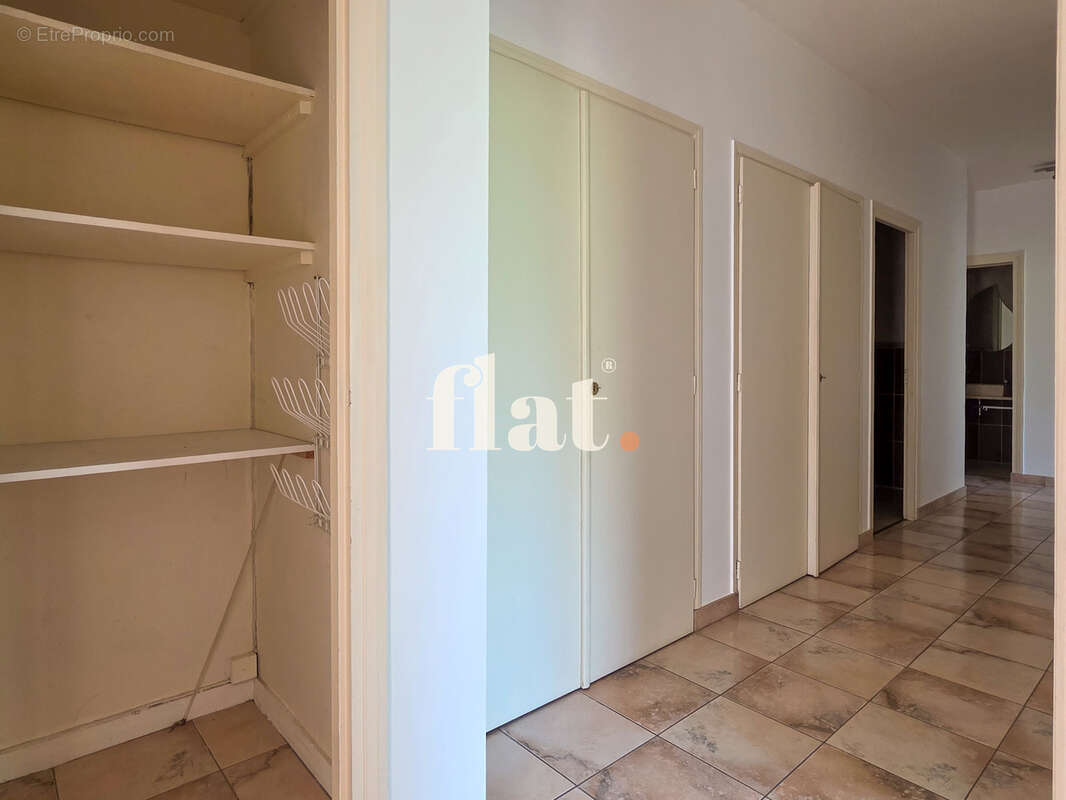 Appartement à SAINT-SEBASTIEN-SUR-LOIRE