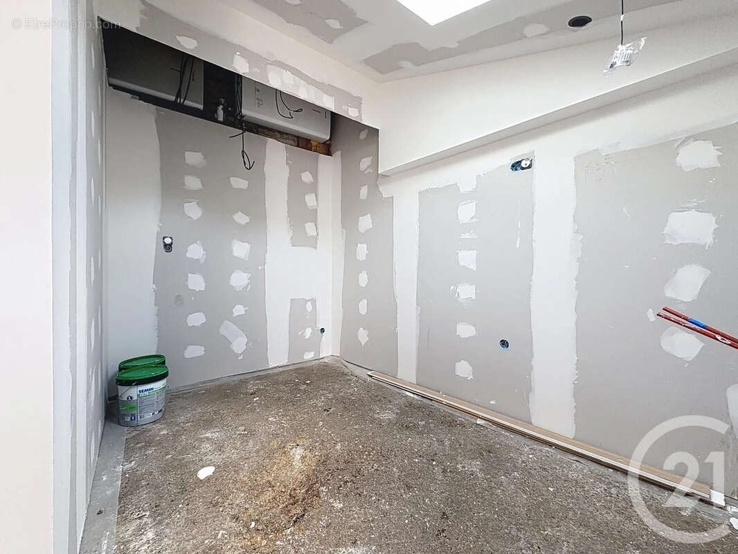 Maison à SAINTE-SAVINE