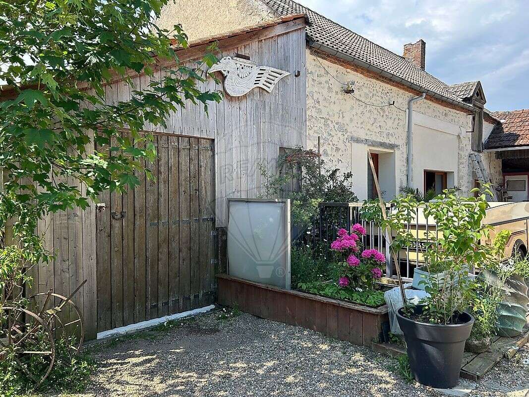 Maison à GERMIGNY-DES-PRES