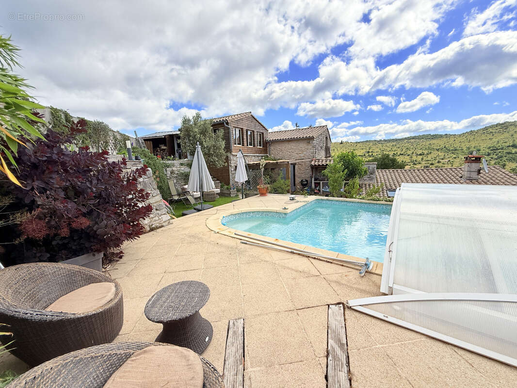 Superbe maison en pierre a la vente - photo 19