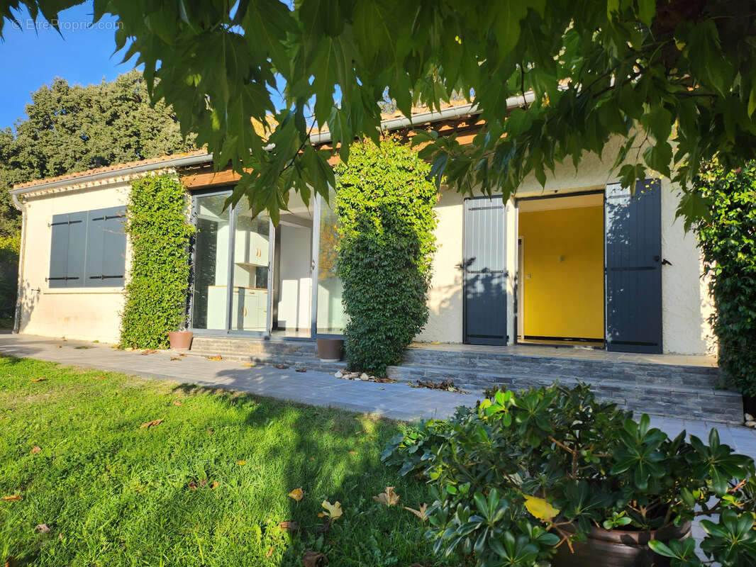 Maison à UZES