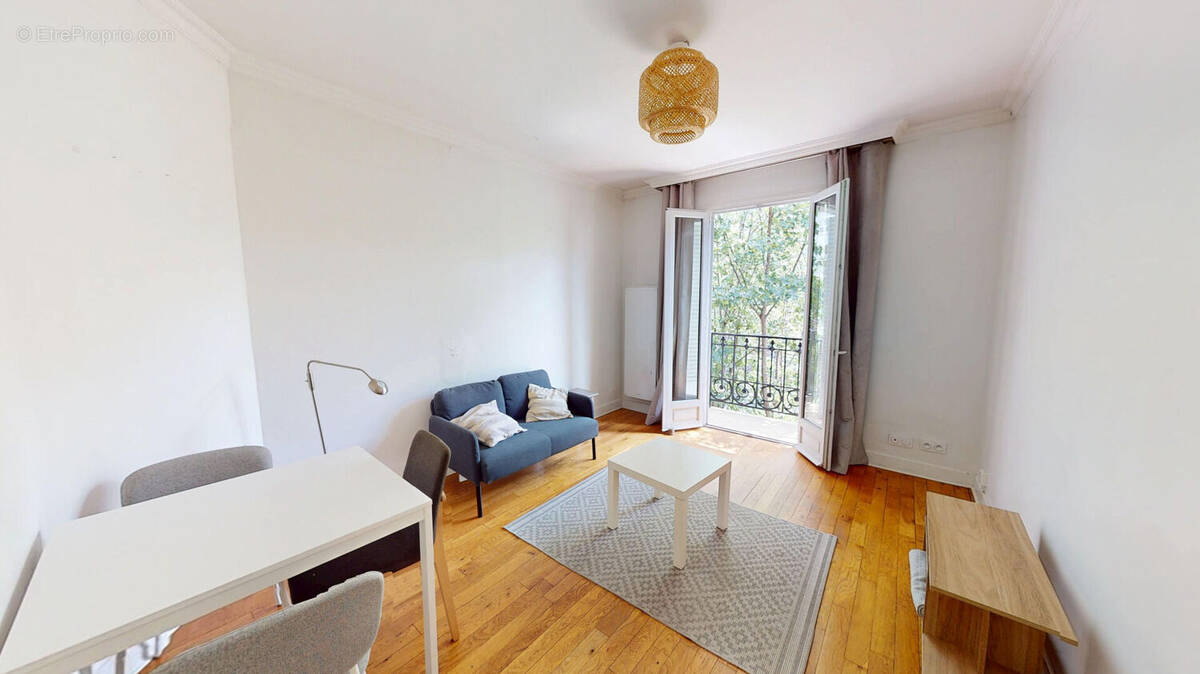 Appartement à PARIS-19E