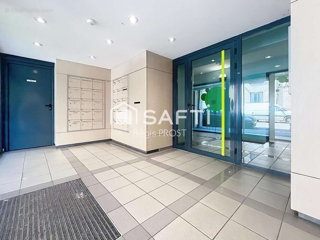 Photo 3 - Appartement à SAINT-ETIENNE