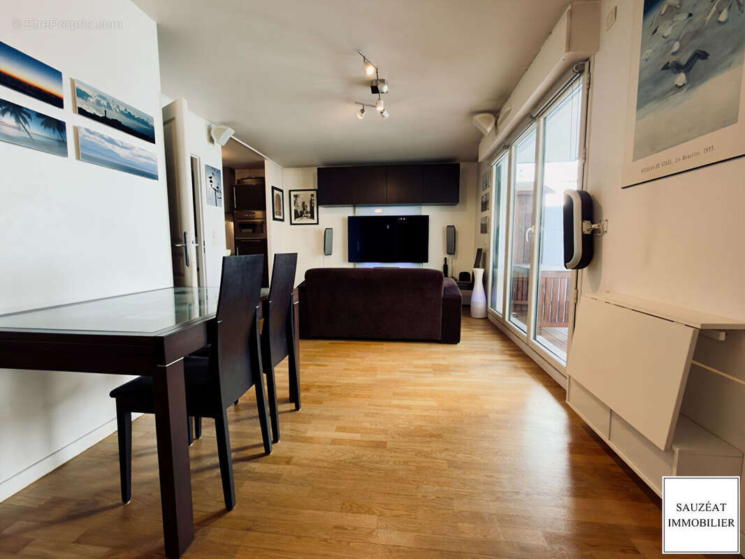 Appartement à ISSY-LES-MOULINEAUX