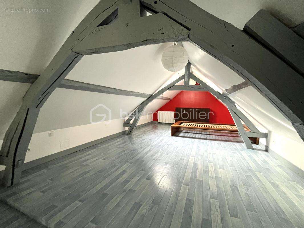 Maison à LA HARENGERE