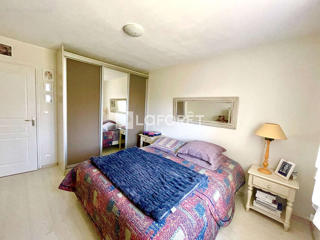 Maison à LANUEJOULS