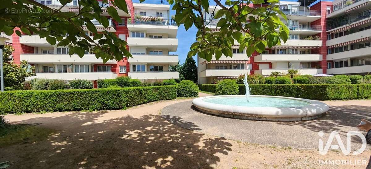 Photo 9 - Appartement à BOURGOIN-JALLIEU
