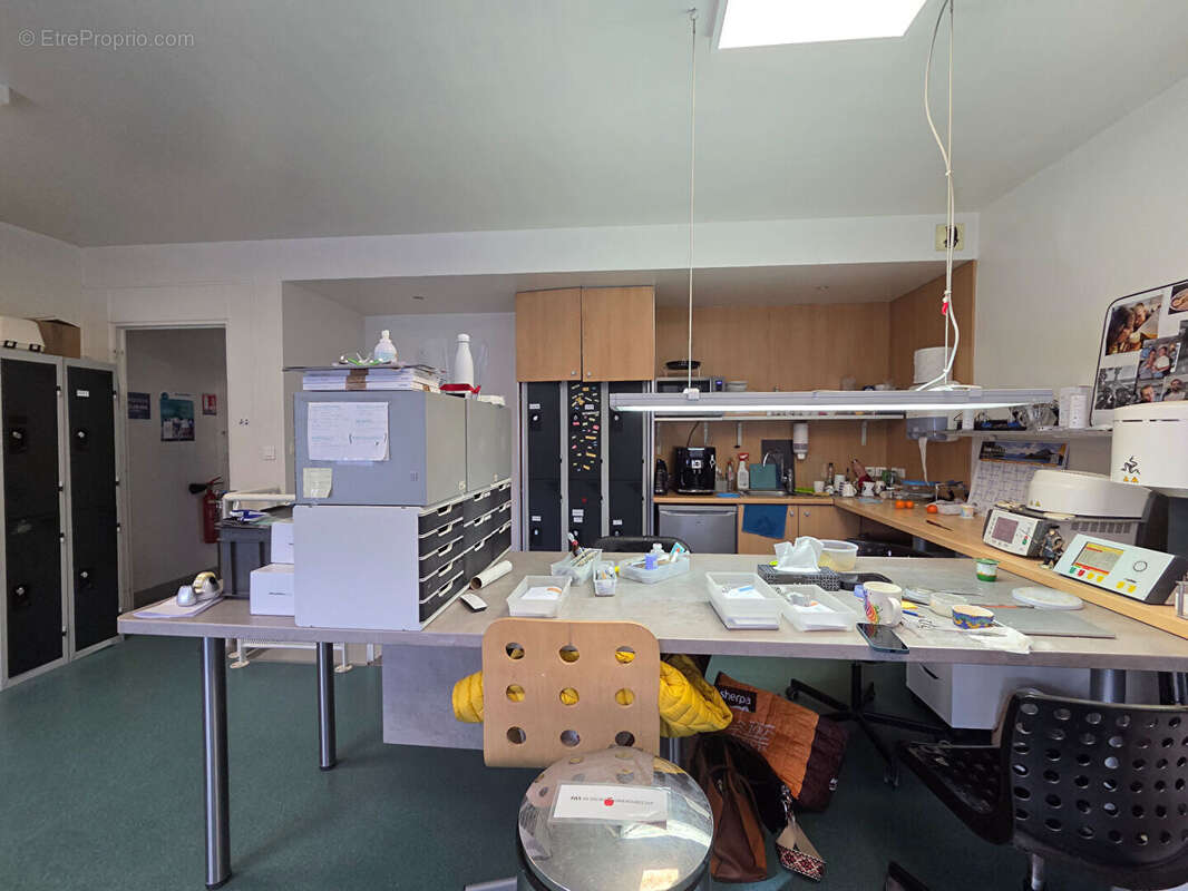 Commerce à GRESY-SUR-AIX