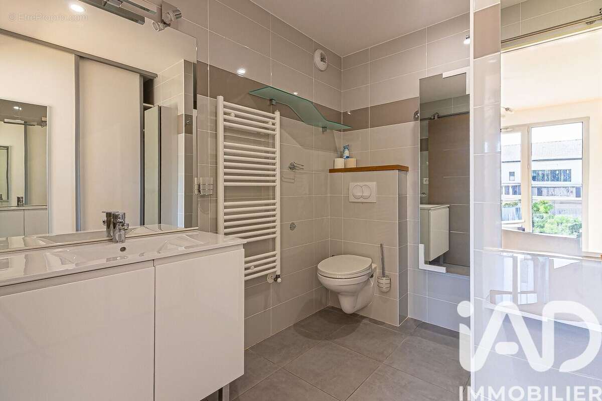 Photo 9 - Appartement à GENAS