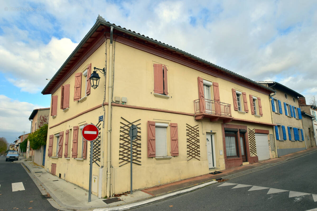 Appartement à VILLEBRUMIER